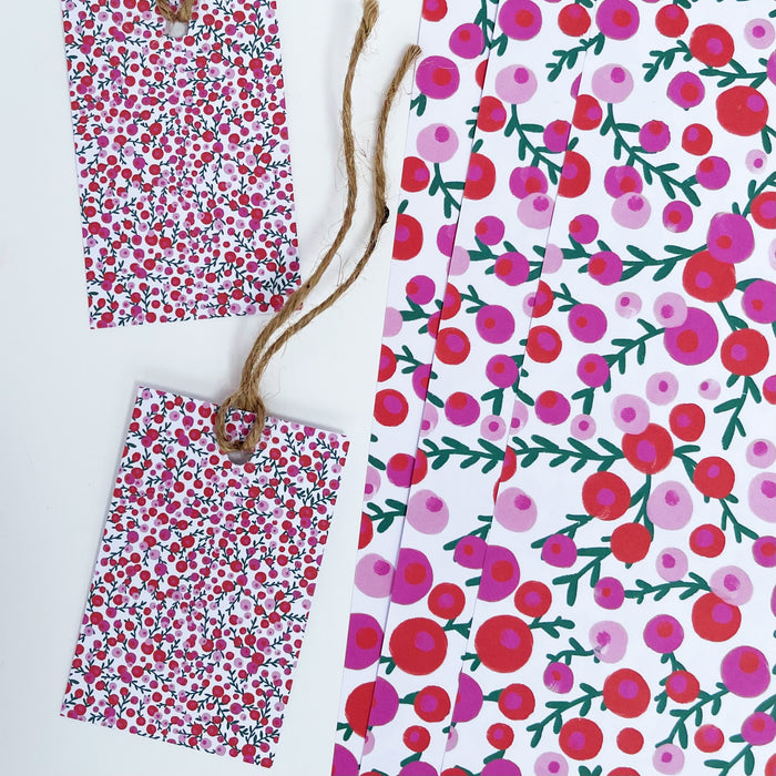 Red & Pink Berries WHITE Gift Tags x 4