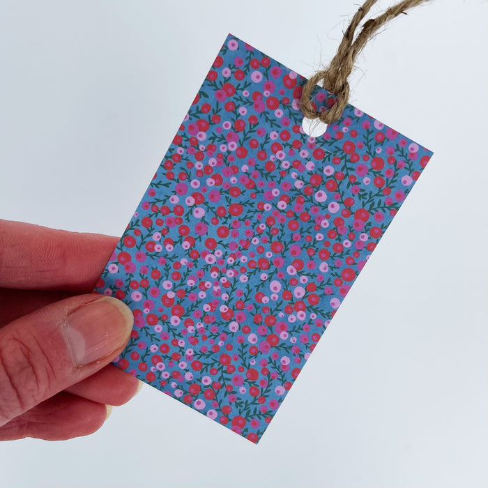 Red & Pink Berries AQUA Gift Tags x 4