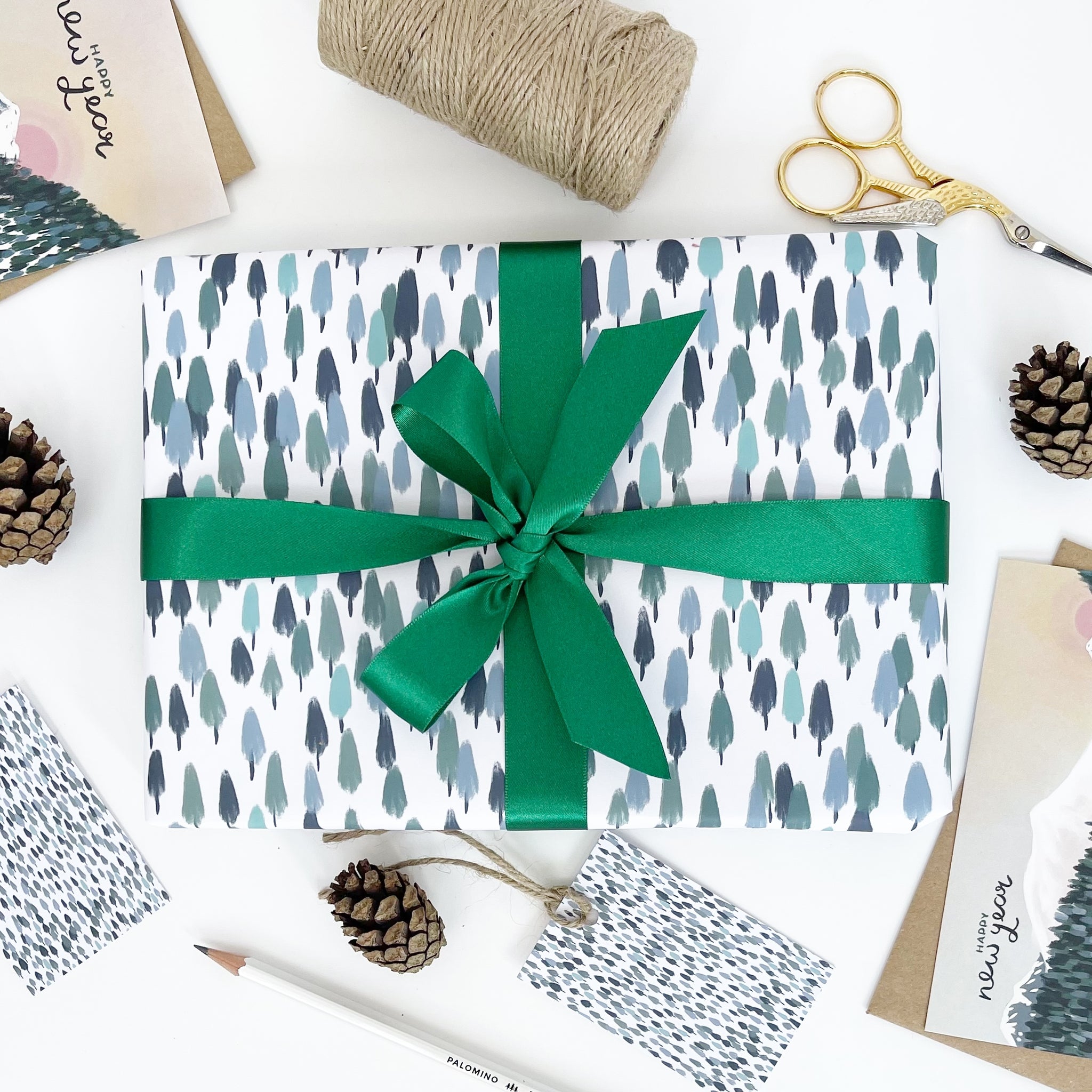 Forest Green Christmas Recyclable Wrapping Paper Set - AQUA Eco Friend –  Lomond Paper Co.