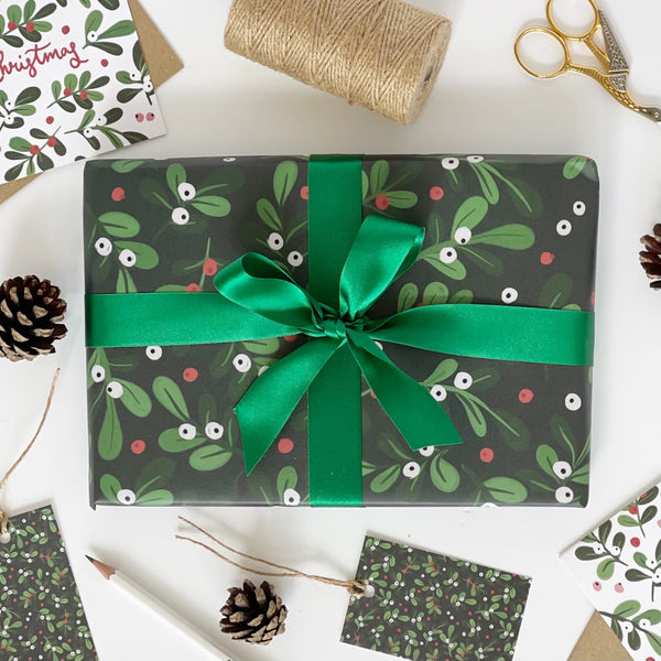 Christmas GREEN Mistletoe Gift Wrap